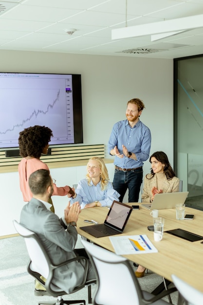 Multi-location retail financial consolidation